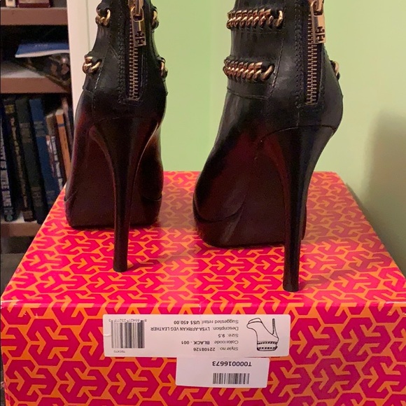 Tory Burch Never worn Booties - Picture 2 of 4
